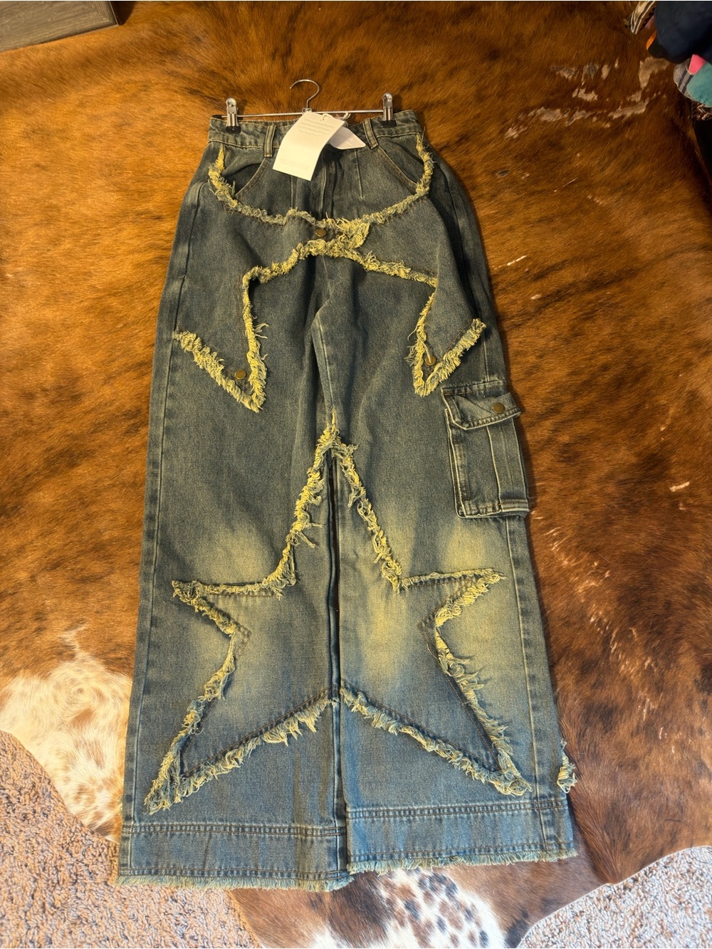 Aelfric Eden NWT Distressed Star-Panel Blue Denim Cargo Jeans size 25